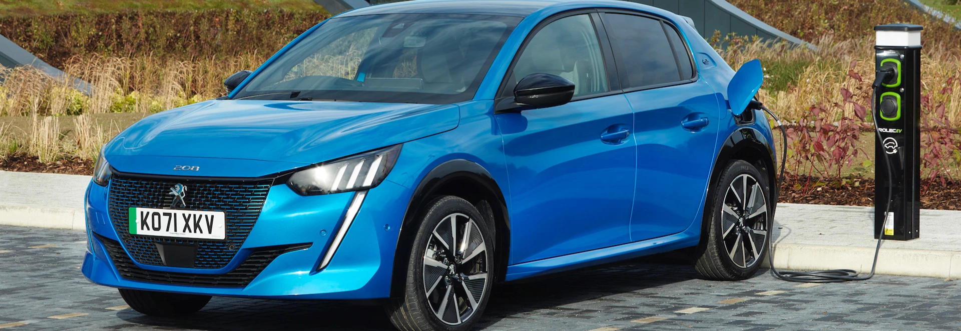 Peugeot announces updates to 208 and 2008